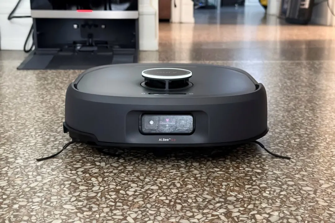 Обзор Eufy Omni E35: робот-пылесос за $1300 с компактной станцией