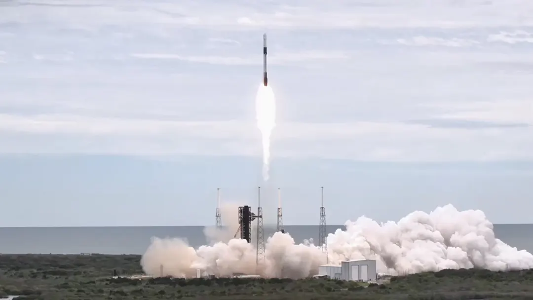Crew-13 долетела до МКС за 7 часов 55 минут — рекорд США