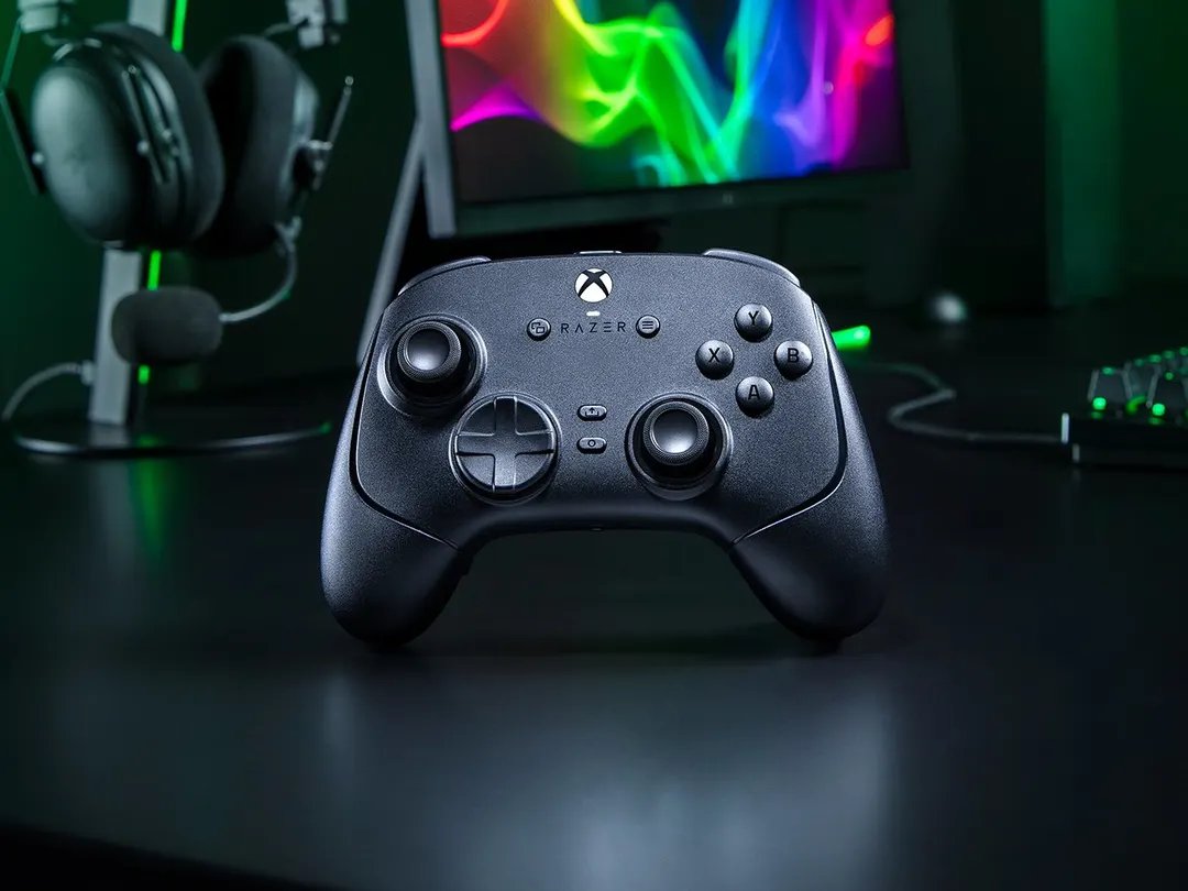 Razer Wolverine V4 Pro: съёмные задние кнопки и цена $199,99