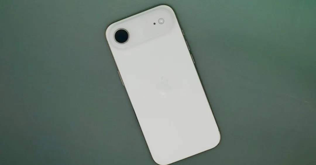 iPhone Air 2: вторая камера, чип A20 Pro на 2 нм и выход весной 2027 года
