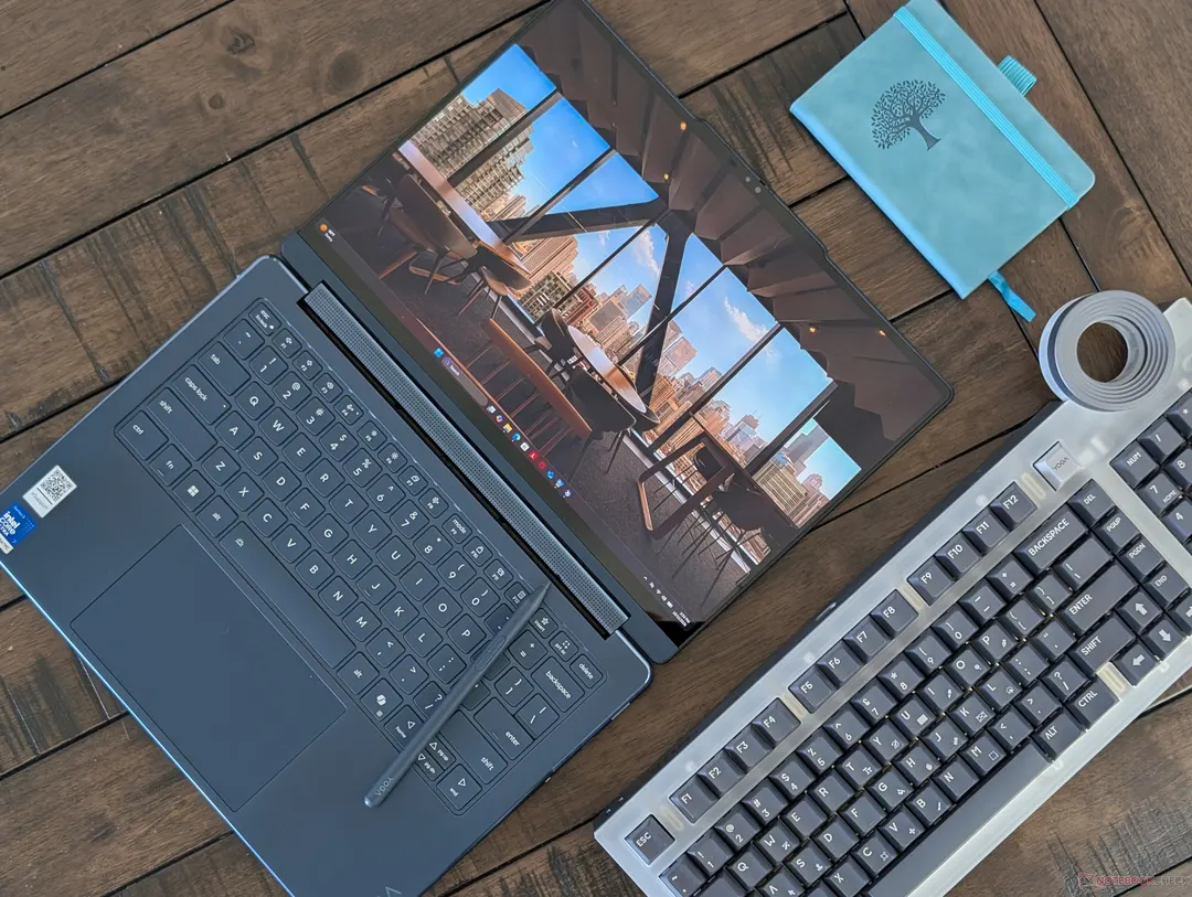 Обзор Lenovo Yoga 9 2-in-1 14IPH11: Panther Lake не даёт раскрыться