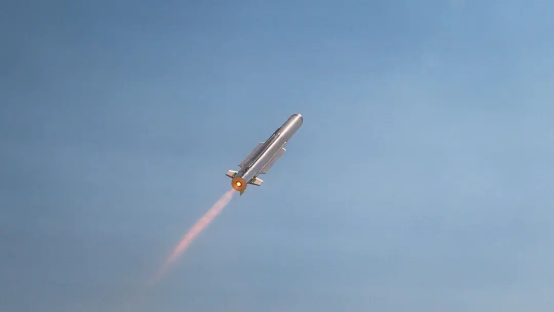 Raytheon за 15 месяцев испытала ракетный перехватчик дронов Coyote Block 2C+RM