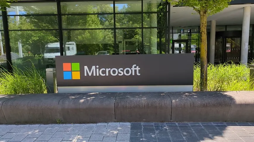 Microsoft может закрыться на историческом максимуме впервые за год