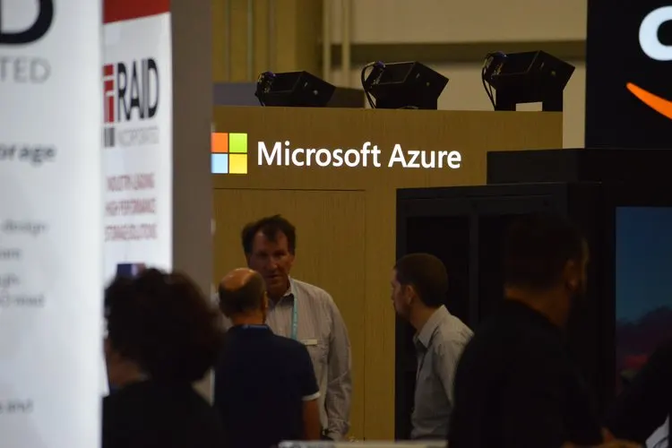 Microsoft купила 600 акров земли под дата-центр в Айове