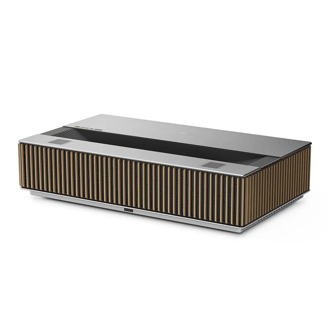 AWOL Vision открыла предзаказ на LuxVision — первый UST-проектор с оптическим сдвигом и 4K 120 Гц