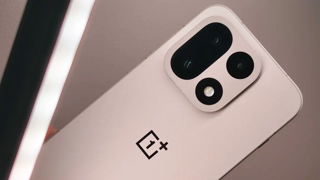 OnePlus раскрыла список устройств и даты обновления до ColorOS 17
