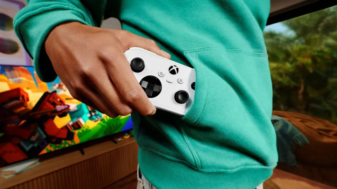 Xbox представила мини-геймпад Nano за $50