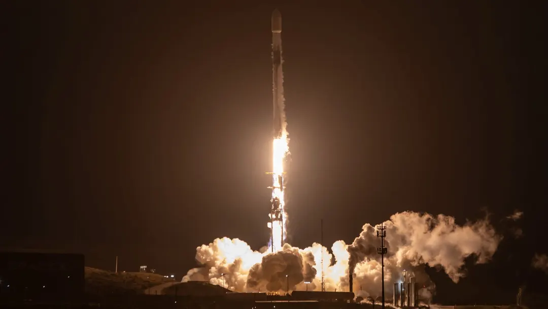 SpaceX запускает засекреченную миссию USSF-481 для Космических сил США
