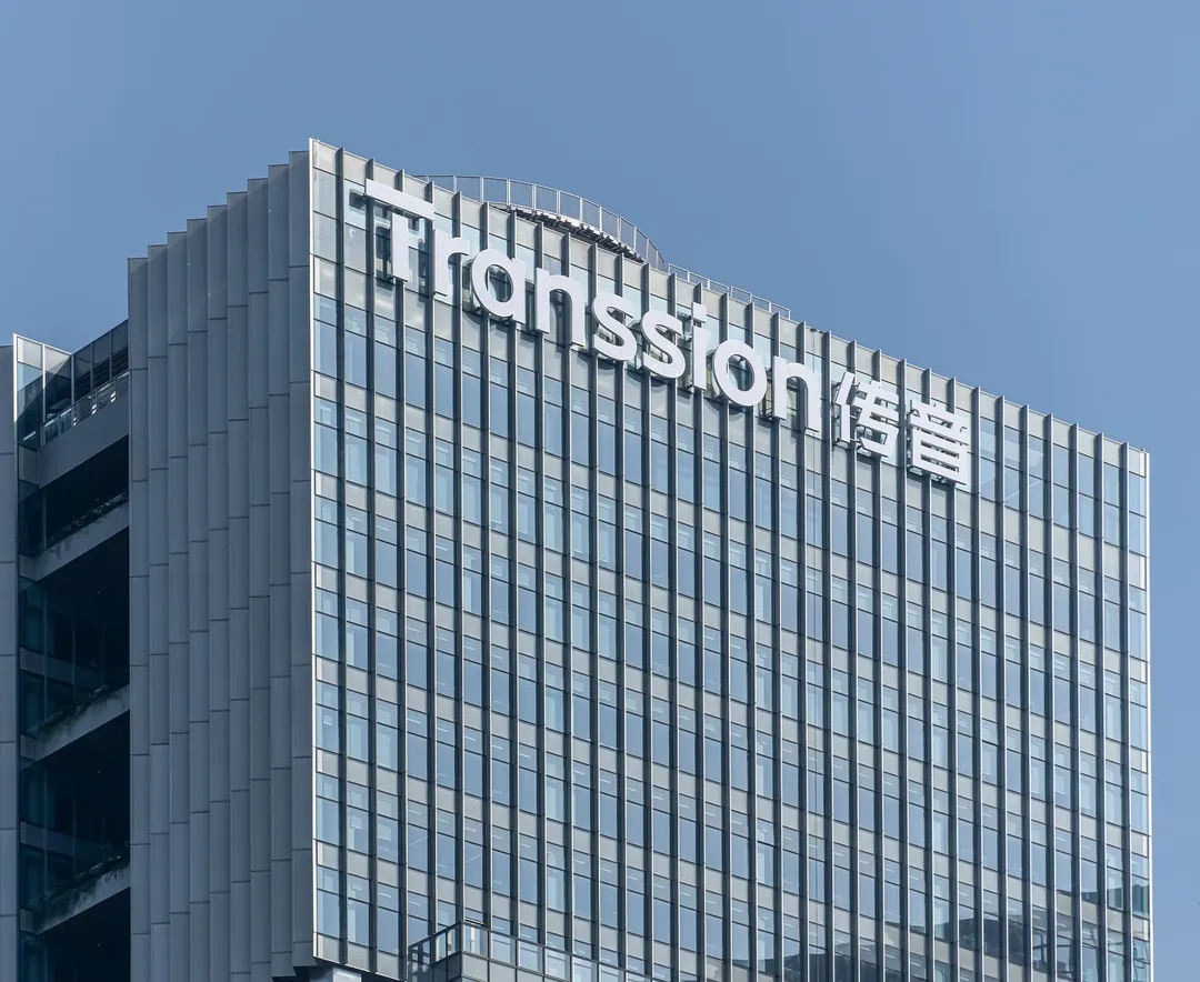 Transsion провела листинг в Гонконге, привлекла HK$3,06 млрд