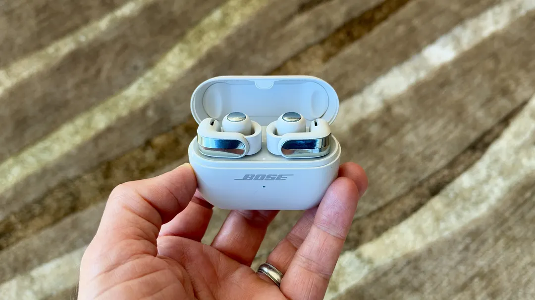 Обзор Bose Ultra Open Earbuds 2-го поколения: лучше звук, но $299