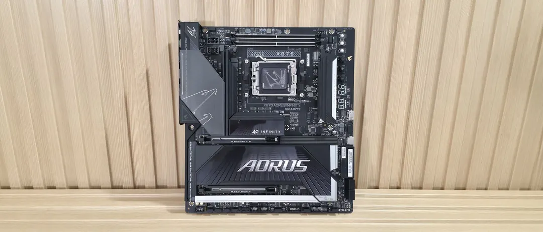 Обзор Gigabyte X870 Aorus Infinity: плата для экстремального разгона за $799,99
