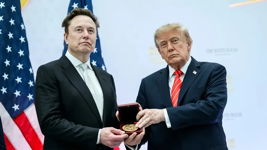 Маск: SpaceX покроет ошибки покупок и утечки карт через Grok Bot