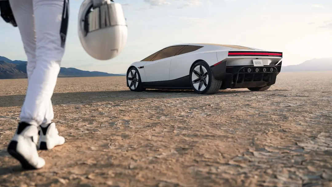 Tesla не гарантирует поставку Roadster по предзаказу