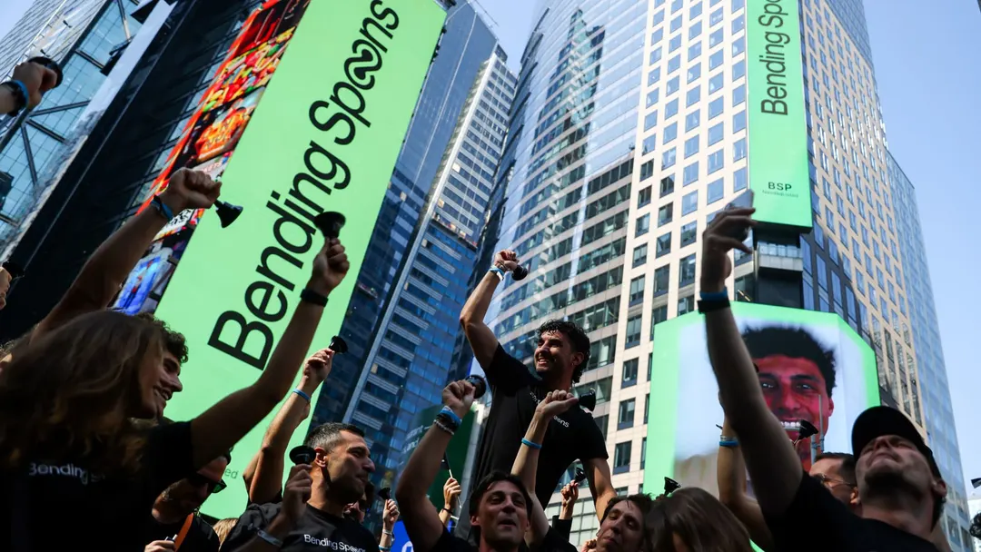 Berkshire вложила ещё $330 млн в Bending Spoons, скупающую старый софт