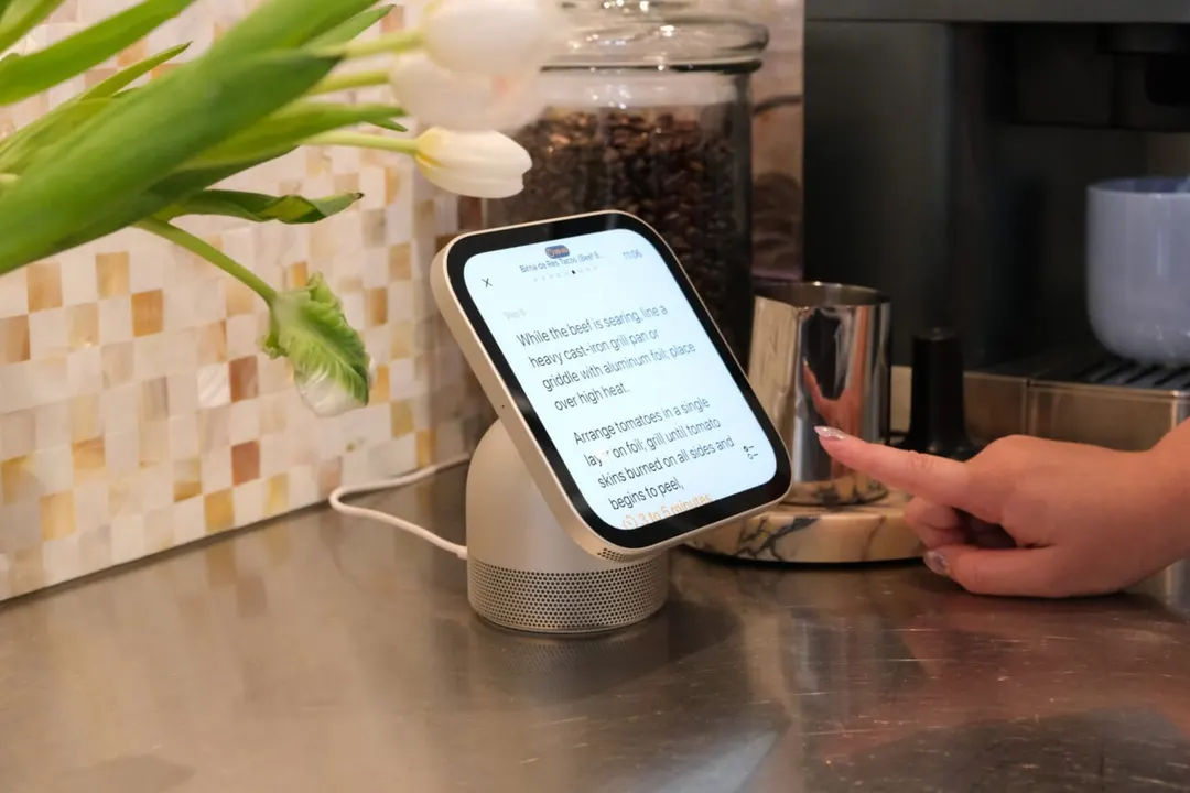 Apple HomeView пролежал на складах почти год из-за задержки ПО