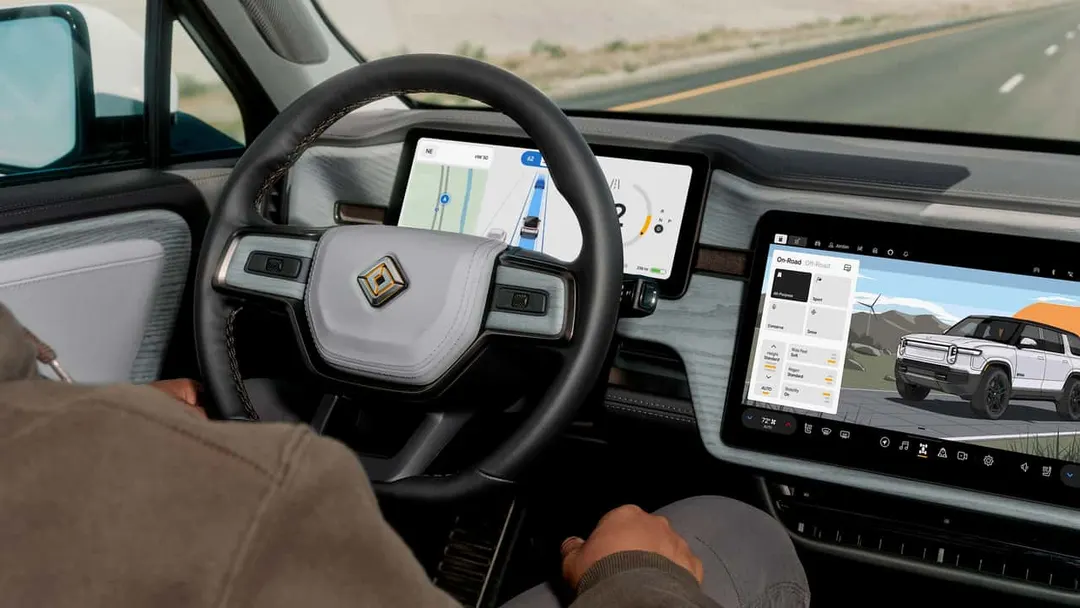 Rivian запустила ранний доступ к сквозному автопилоту без рук