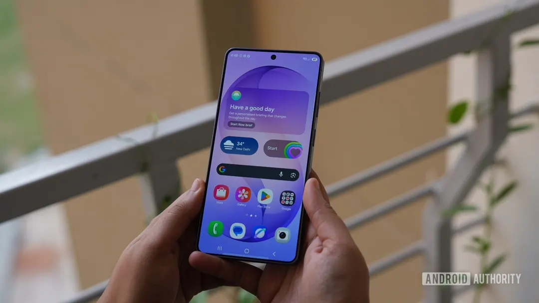 Samsung признала баг One UI 9 с иконками строки состояния