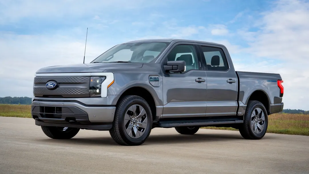 Подержанные Ford F-150 Lightning распродаются быстрее других электромобилей
