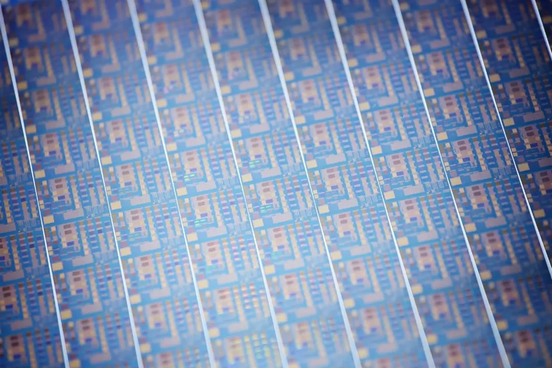 Подложки для ИИ-ускорителей упрутся в производство, а не в проектирование