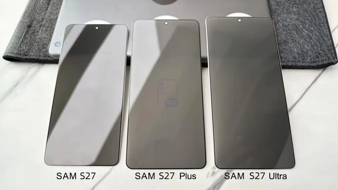 Утечка: защитные стёкла Galaxy S27 раскрыли размеры экранов и конфигурации памяти