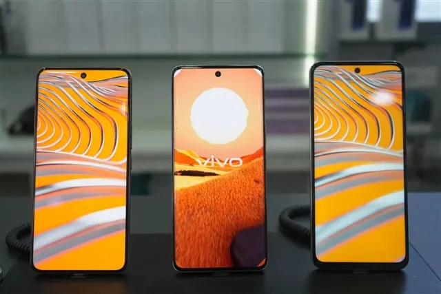 Рост цен на память ускоряет отказ производителей смартфонов от бюджетных моделей