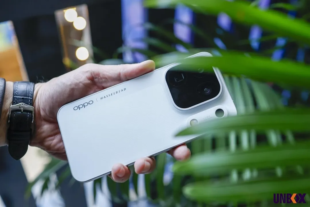 OPPO Find X10 Pro Max: первый смартфон с тремя 200-Мп камерами