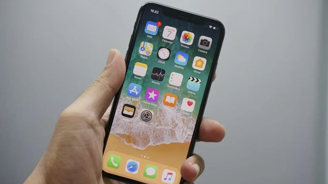 Apple предупредила мародёров: украденные iPhone отслеживаются