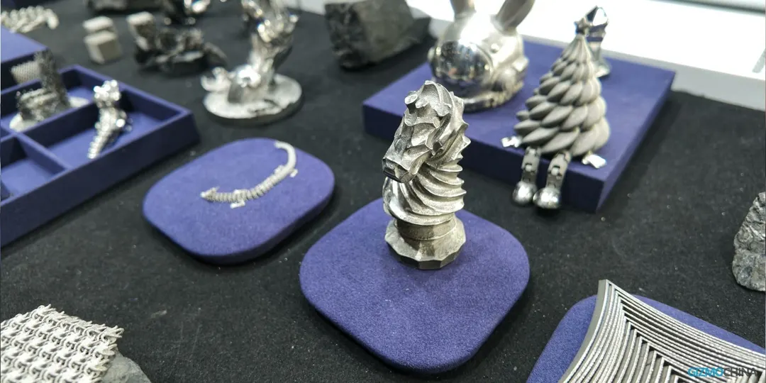 SnowX показала настольный металлический 3D-принтер SnowPod на Kickstarter
