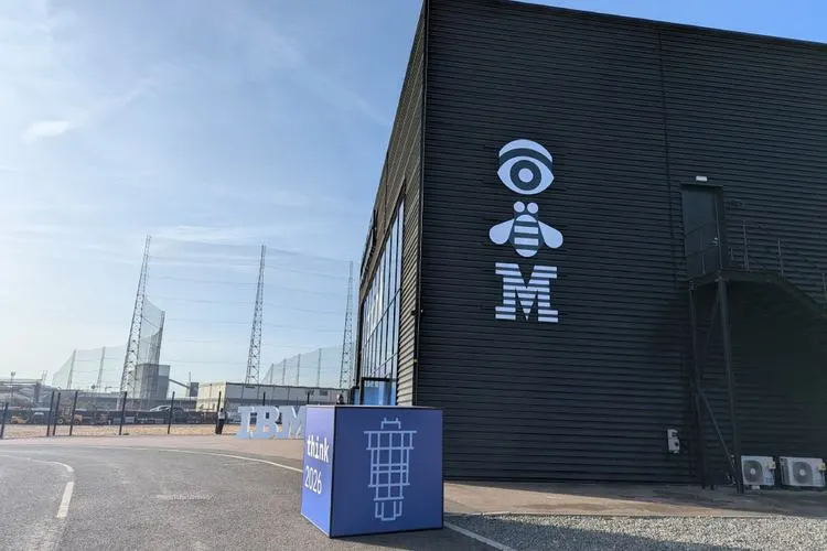 IBM: выручка за III квартал выросла на 5% до $17,1 млрд