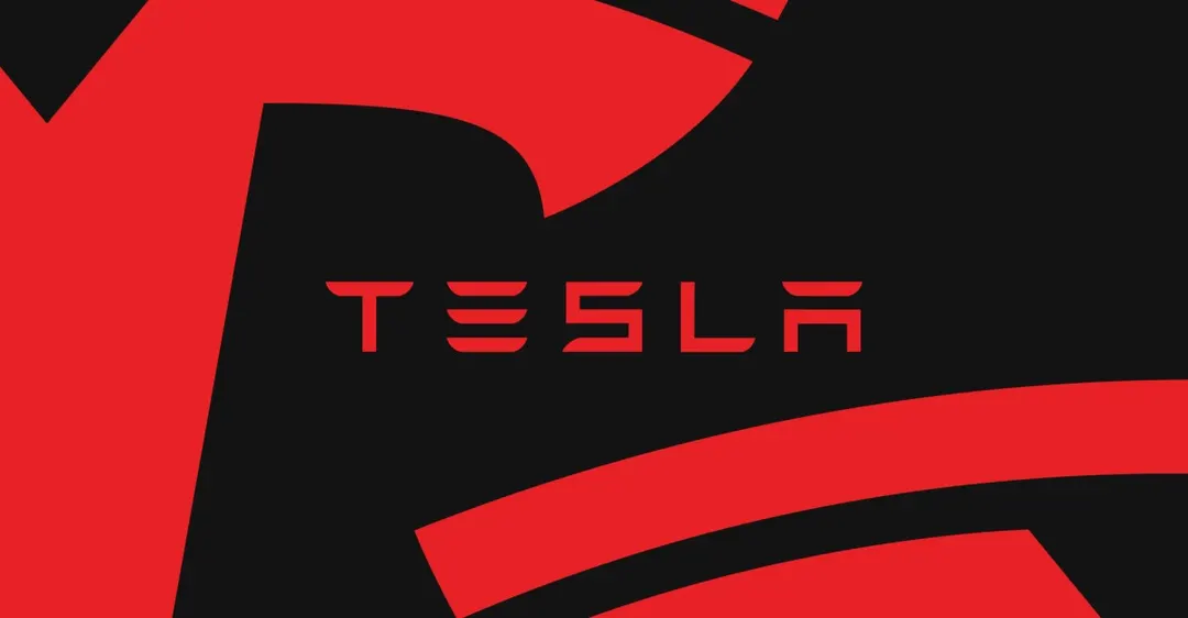 Tesla на Full Self-Driving насмерть сбила пешехода на I-80