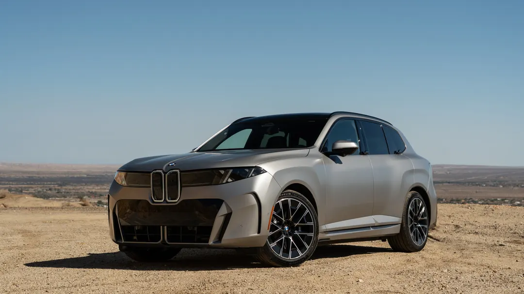 Первый тест-драйв BMW iX5: запас хода более 450 миль и автоматические двери