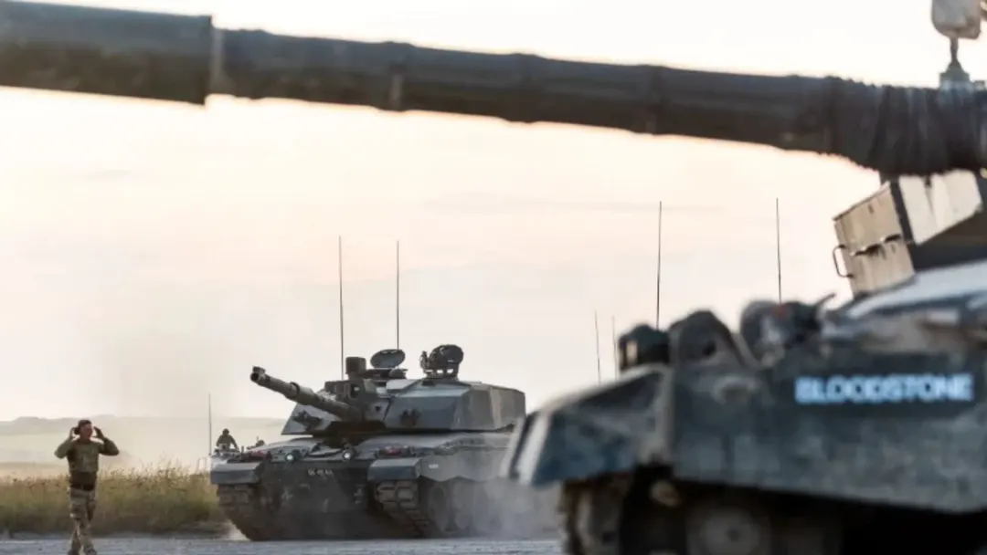 Rheinmetall открыла в Британии завод танковых орудий на 245 стволов в год