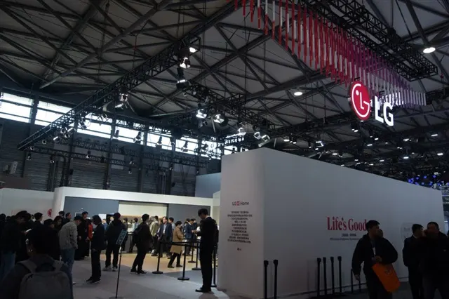 LG Display представила безмасочный процесс FLiPP для OLED-панелей