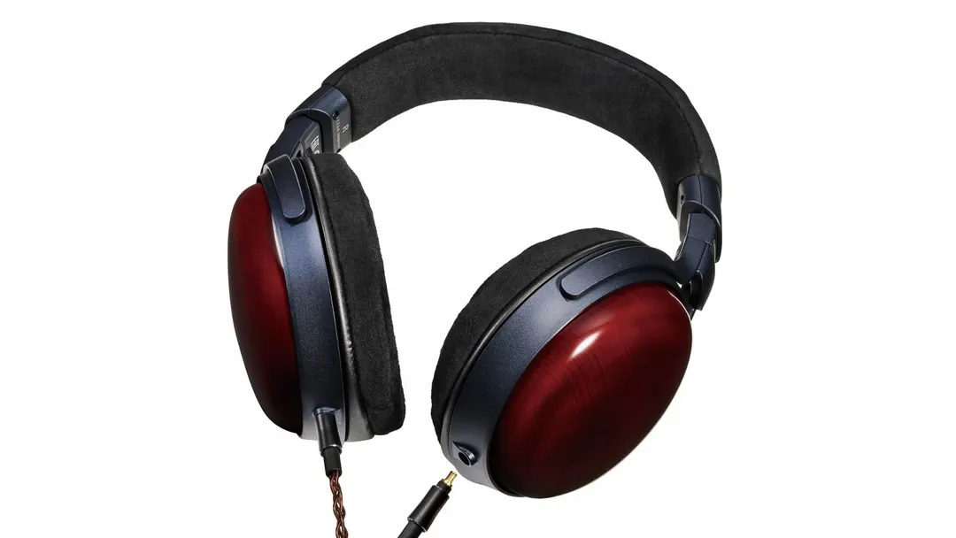 Audio-Technica выпустила флагманские наушники ATH-AWX7000 за £3299