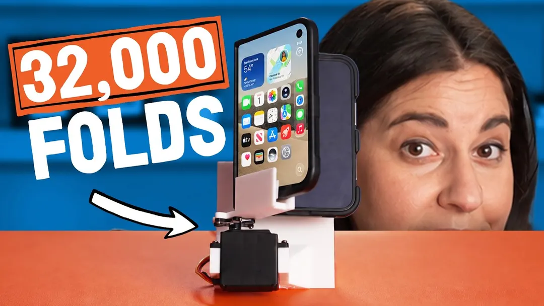 Джоанна Стерн протестировала iPhone Duo: шарнир, камеры и отсутствие Face ID