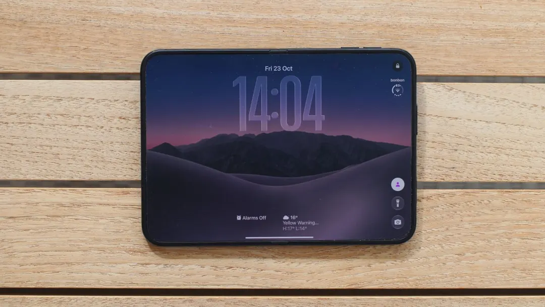 Разбор проблем iPhone Duo: приложения, камера FaceTime и шарнир