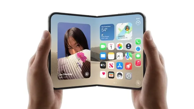 Gurman: iPhone Duo 2 может получить экран крупнее 7,6 дюйма