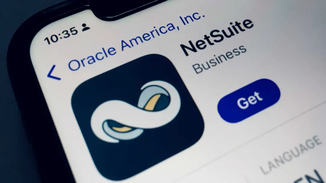 NetSuite представила SuiteExpress для ускоренного внедрения ERP с помощью ИИ