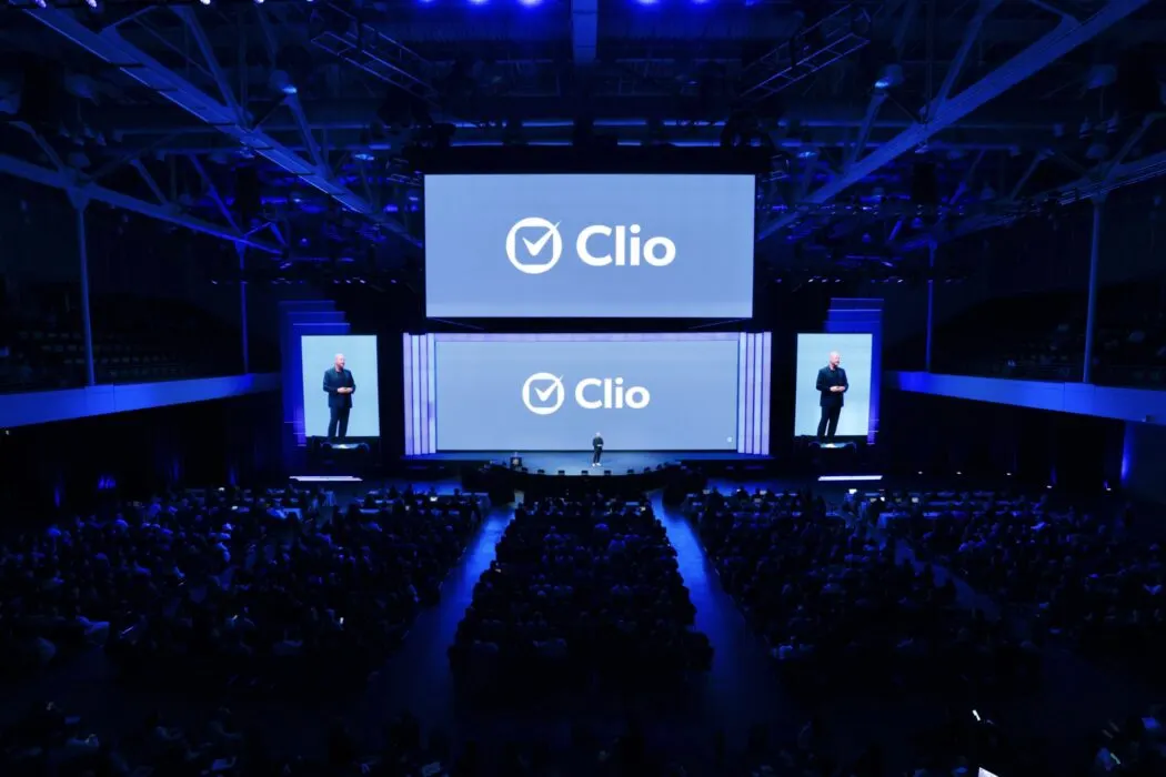 Clio купила Page для ИИ-отслеживания законодательства