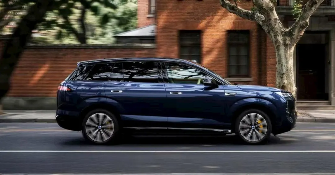 BYD открыла предзаказ на Denza N8 с запасом хода 1003 км