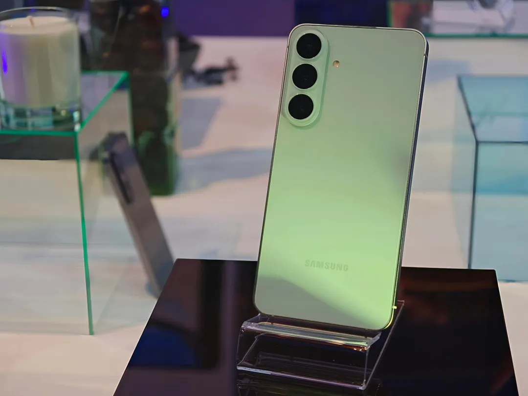 One UI 9 расширяет список устройств: от Galaxy S23 и новее