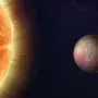 Облака из испарённых силикатов нашли на лавовой экзопланете
