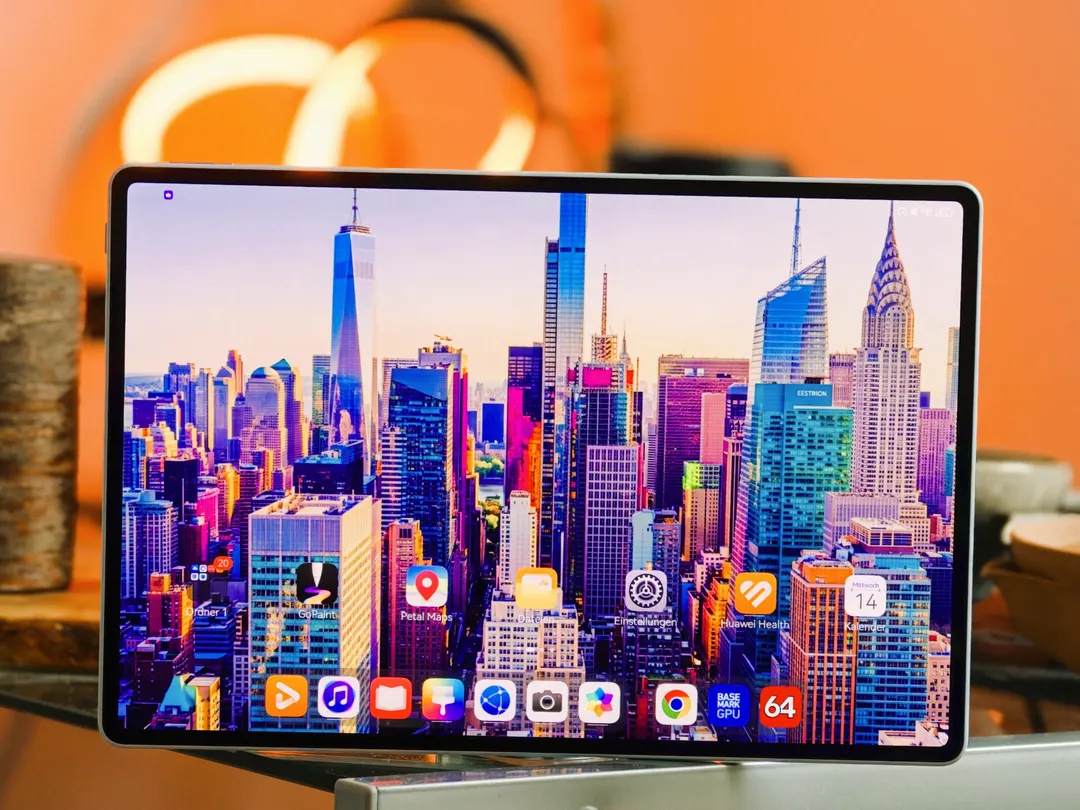 Обзор Huawei MatePad Air (2026): 12-дюймовый OLED с матовым покрытием за £699