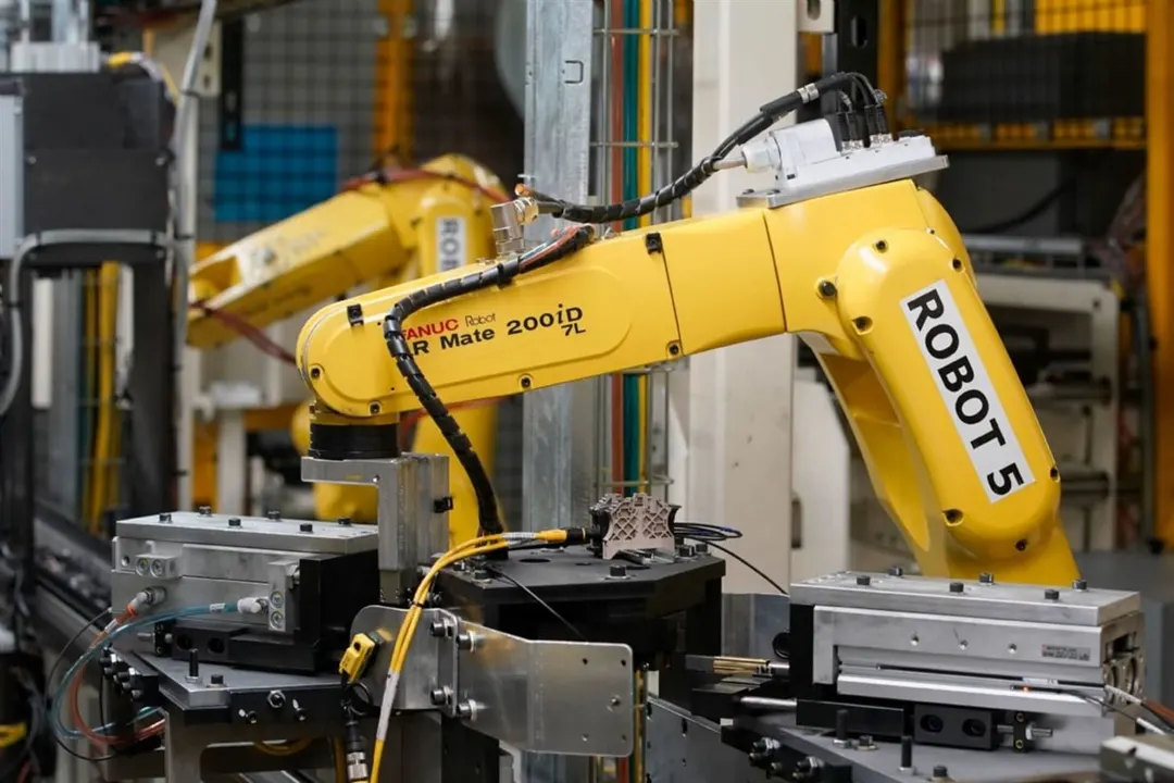 FANUC повысила прогноз выручки на 2026 год из-за спроса на ИИ и автоматизацию