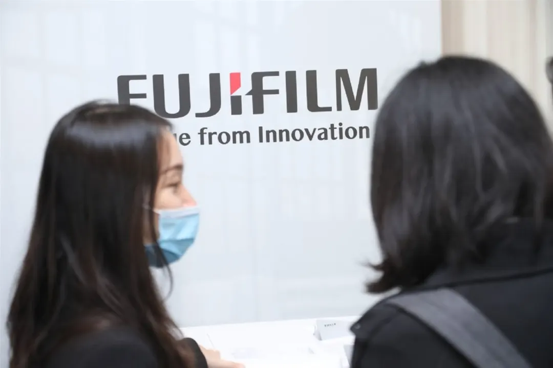 Fujifilm расширяет выпуск материалов для чипов в Южной Корее
