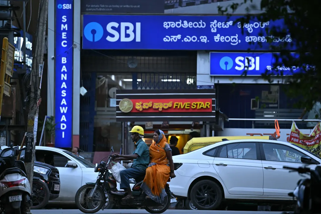 SBI уведомила 3 897 клиентов об утечке только после давления правозащитников