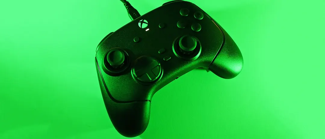 Обзор Razer Wolverine V4 Pro: контроллер за $199,99 с опросом 8000 Гц