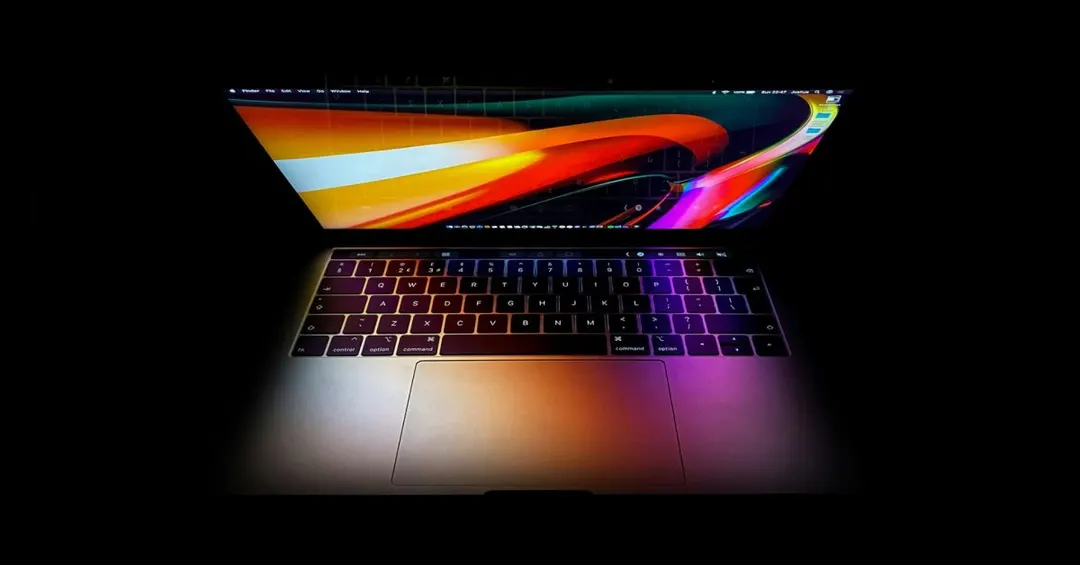 Gurman раскрыл детали редизайна MacBook Pro перед анонсом