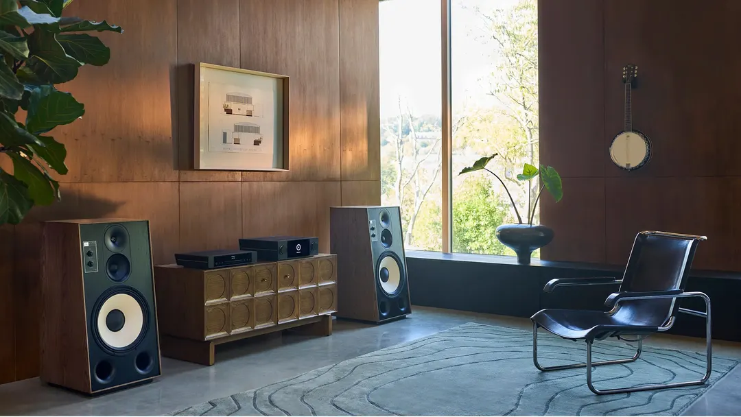 JBL представила флагманскую колонку L150 Classic за $9 999
