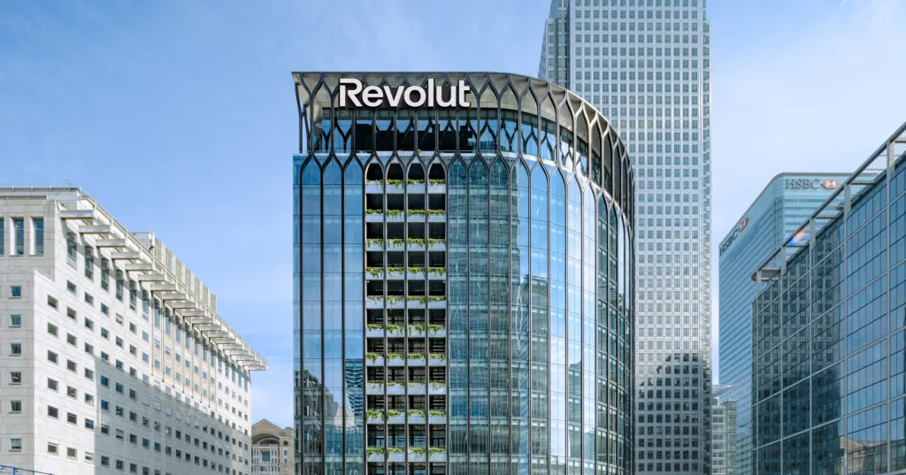 Банк Англии проверит контроль Revolut за запуском продуктов